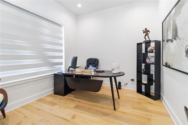 Building Photo - 4136 Mart St