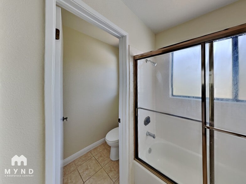 Building Photo - 4721 Shannondale Dr