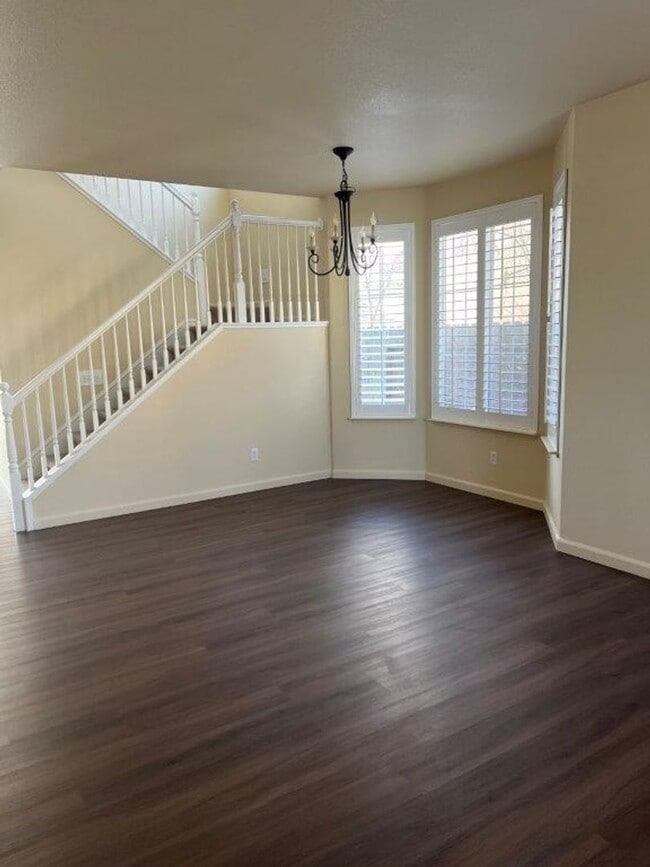 Building Photo - Beautiful North Natomas Home