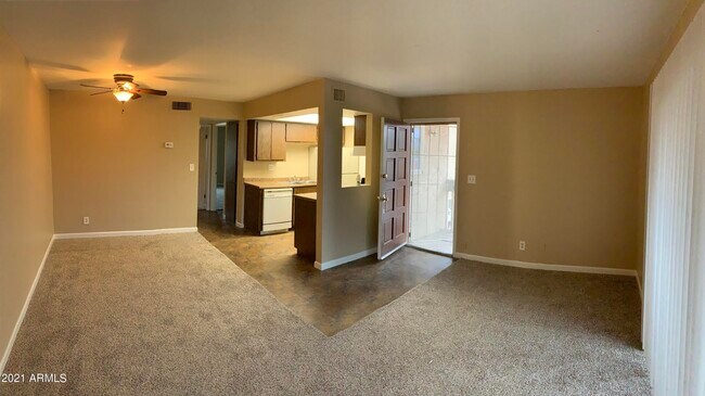 Building Photo - 2217 E Cactus Rd