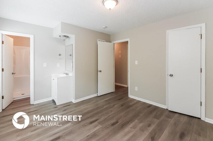 Building Photo - 15505 Vicie Ave