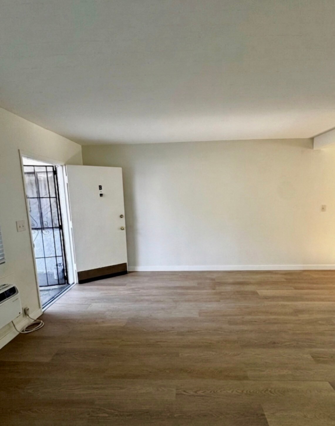 Living room - 1500 Broadway