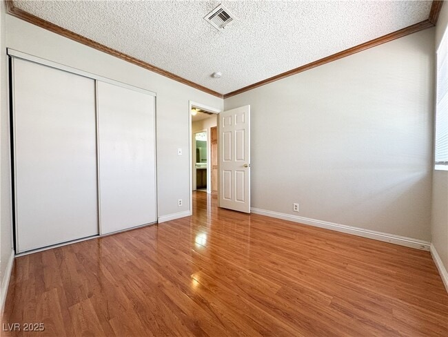 Building Photo - 6437 Peachwood Rd