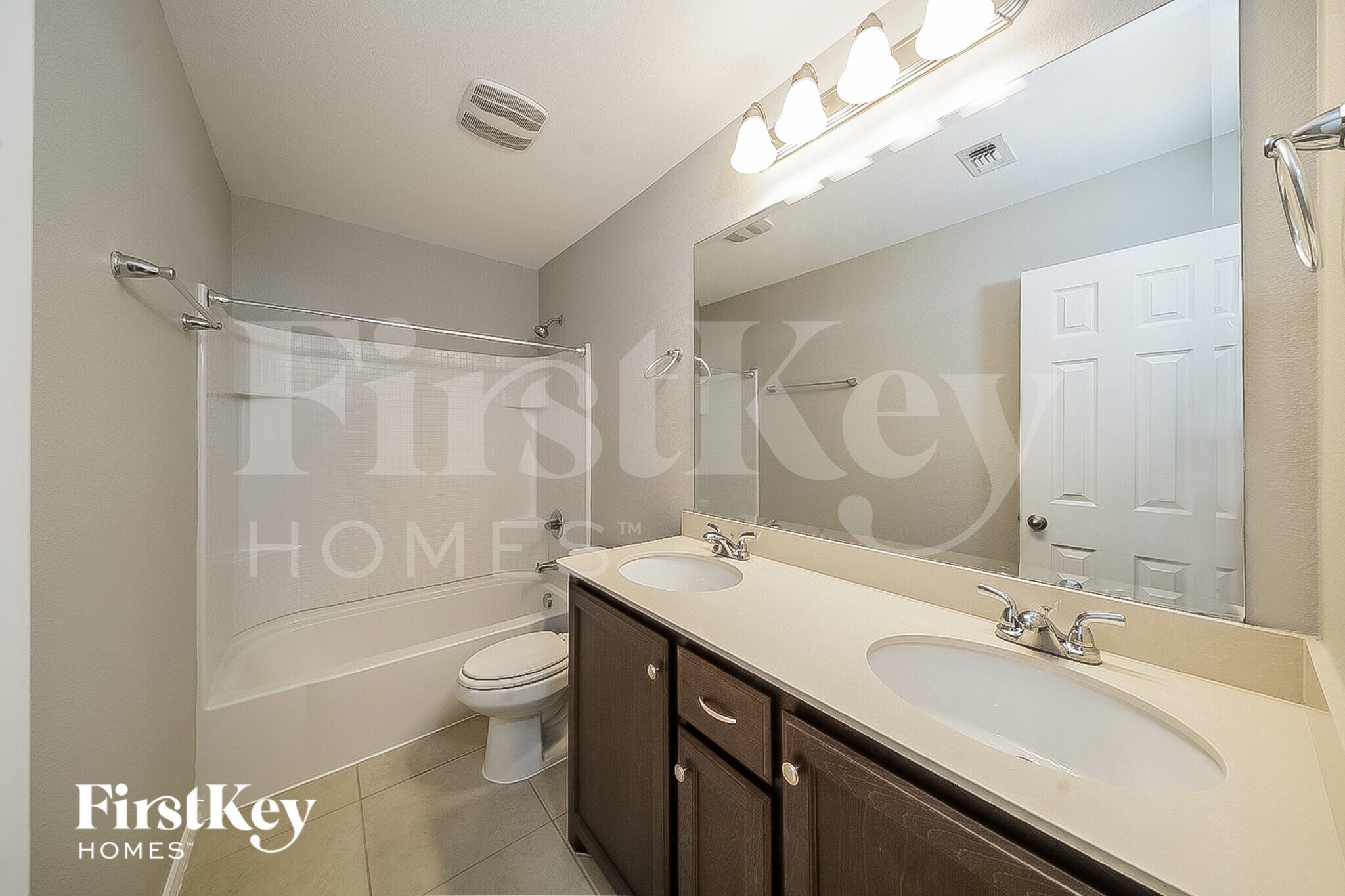 Building Photo - 2513 Weatherford Heights Dr