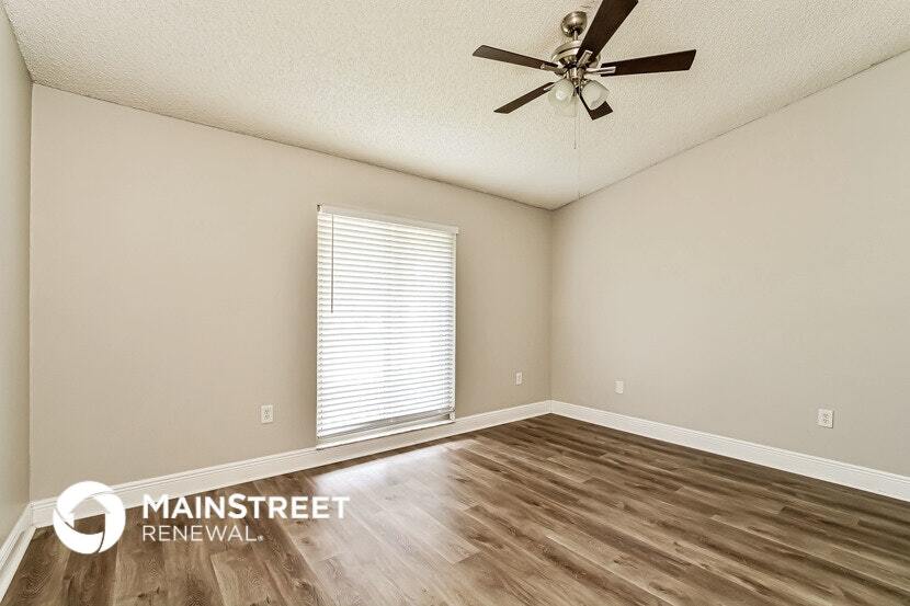 Building Photo - 6212 Chinaberry Dr