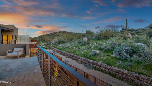 Building Photo - 6525 E Cave Creek Rd