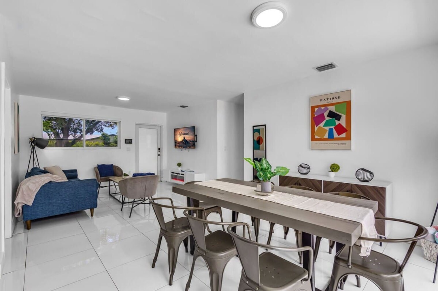 Building Photo - 7061 Coolidge St