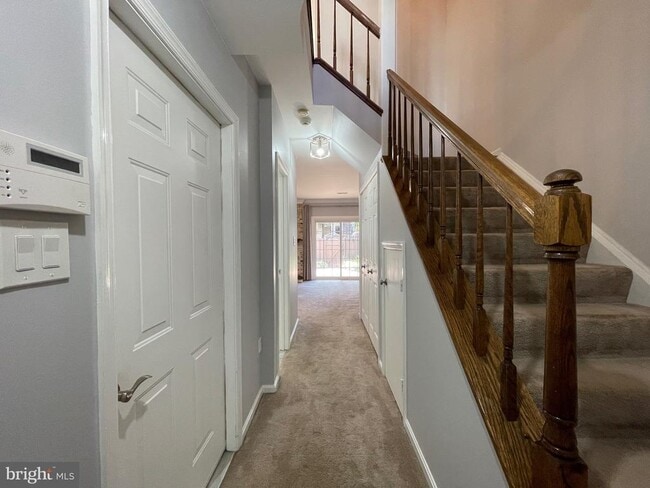 Building Photo - 6259 Traci Joyce Ln