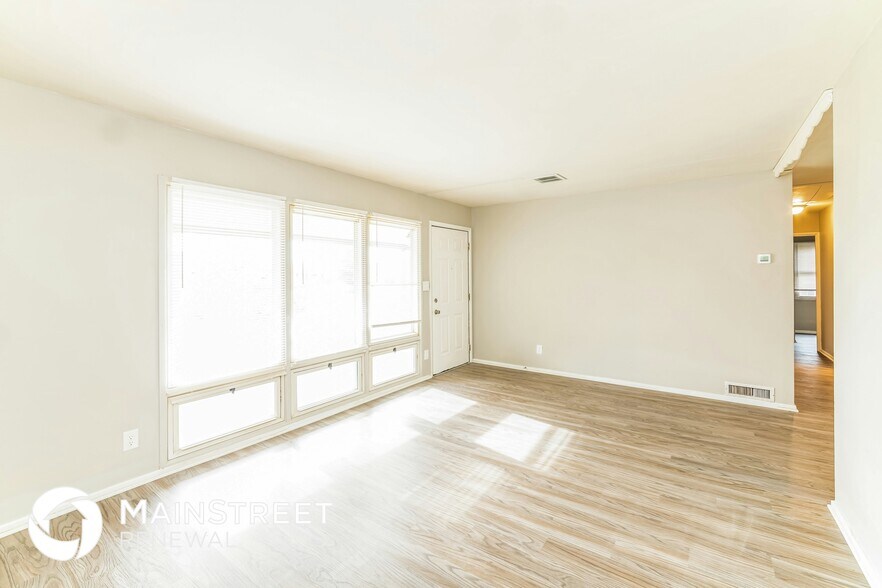 Building Photo - 9939 Appollo Ct