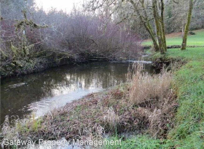 Building Photo - 2 br, 1 bath House - 580 SE Arcadia Road