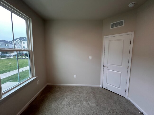 Building Photo - 4607 Abbotswell Pl