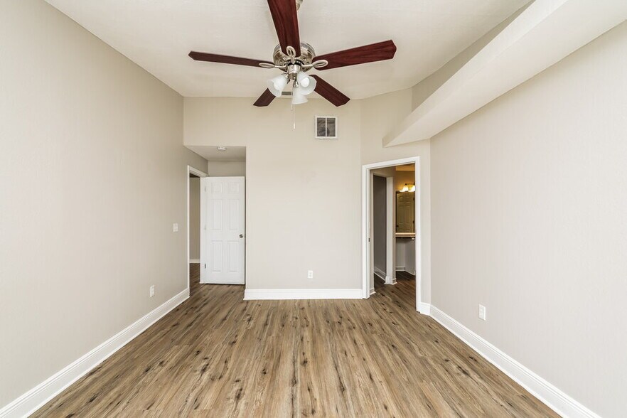 Building Photo - 12914 Astorwood Pl