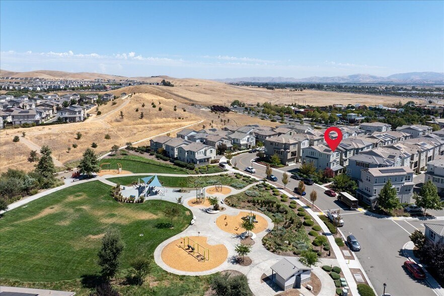 Community view and Home location - 2821 Stringham Way