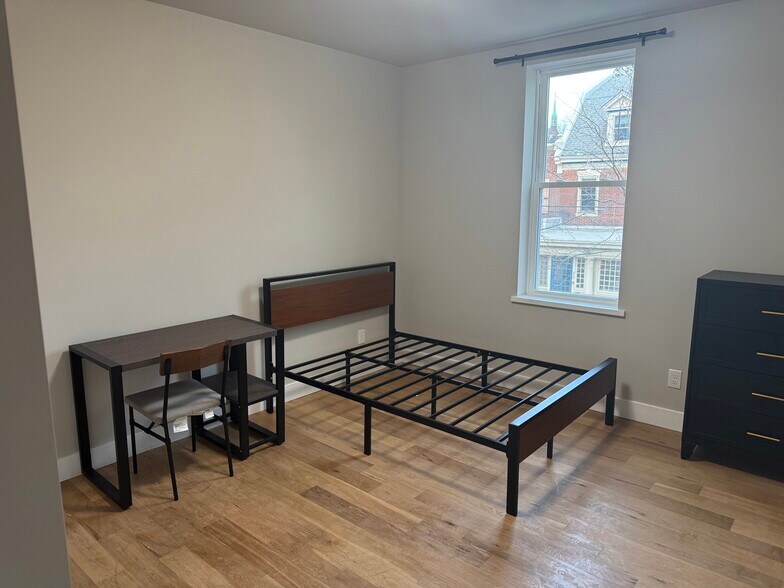 Building Photo - 3701 Powelton Ave