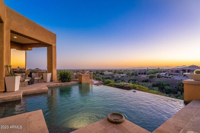 Building Photo - 12902 E Corrine Dr