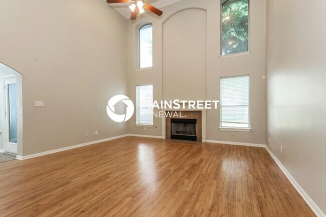 Building Photo - 4 Bedroom Pet-Friendly Home in Humble, TX with Main Street Renewal