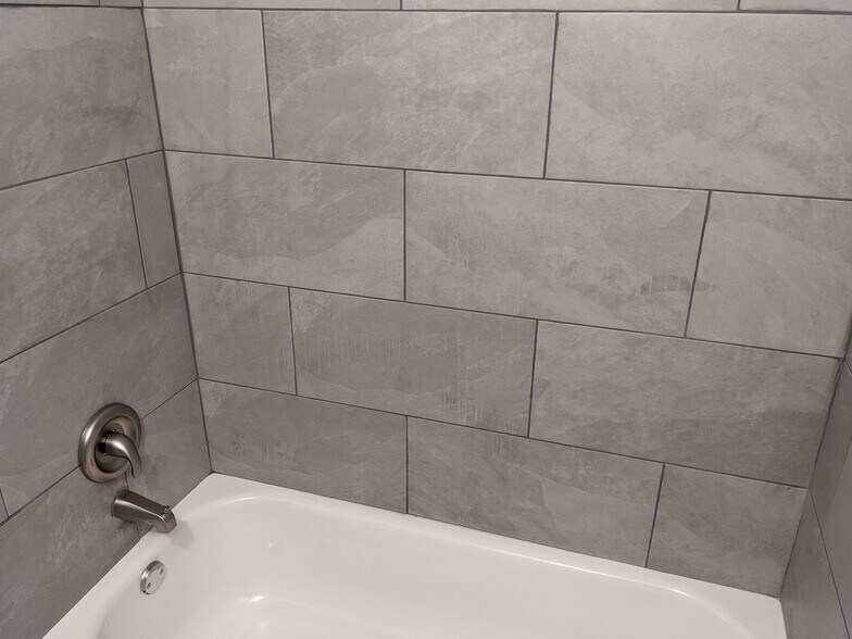 Building Photo - 29 W Blake Ave