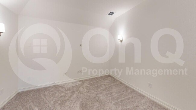 Building Photo - 6420 Pinkston Dr
