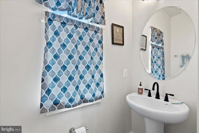 Building Photo - 4902 Trail Vista Ln