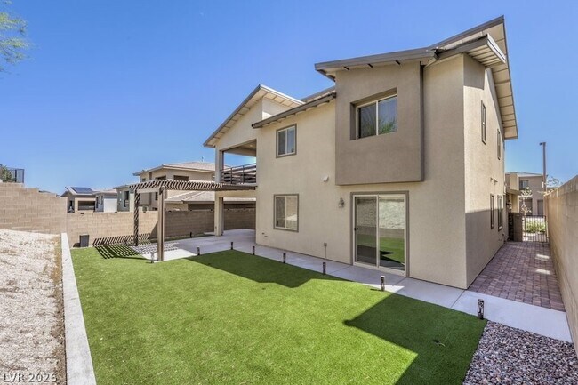 Building Photo - 12392 Aster Hills Ave