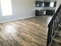 Building Photo - 914 Prater Rd