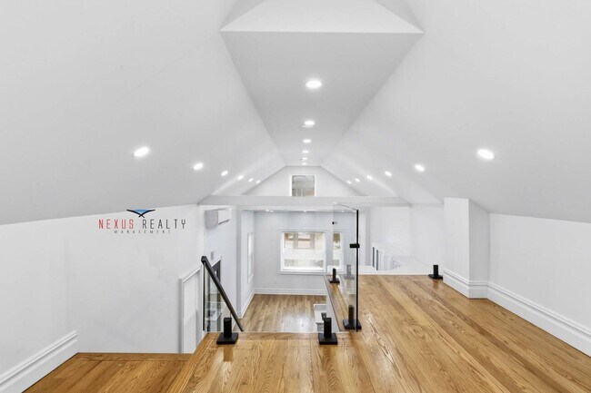 Building Photo - 21-28-28 48th St