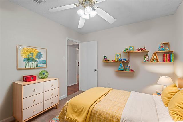 Building Photo - 1304 Bradley Ct