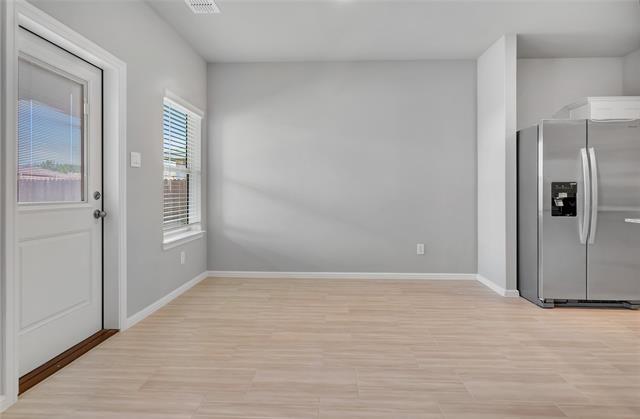 Building Photo - 16404 Severn Ln