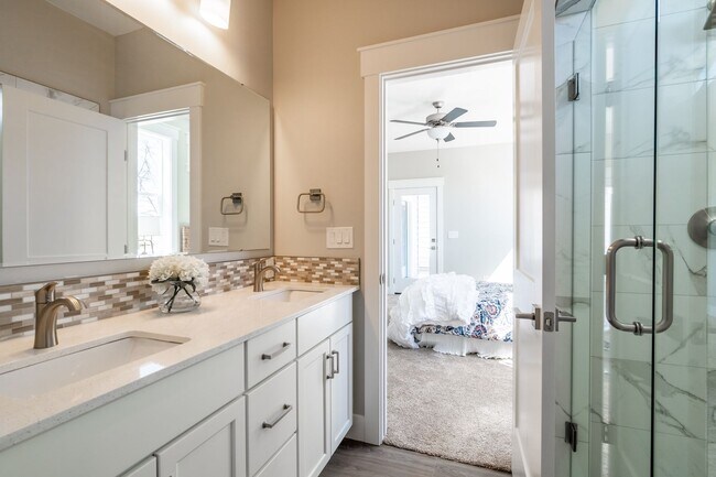 Building Photo - Brand new home in Star Idaho's premier walking community!