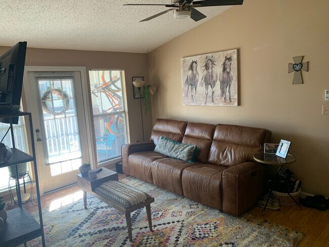 Building Photo - 21019 Timber Ridge Ter