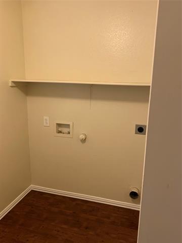 Building Photo - 904 Valleybrook Dr