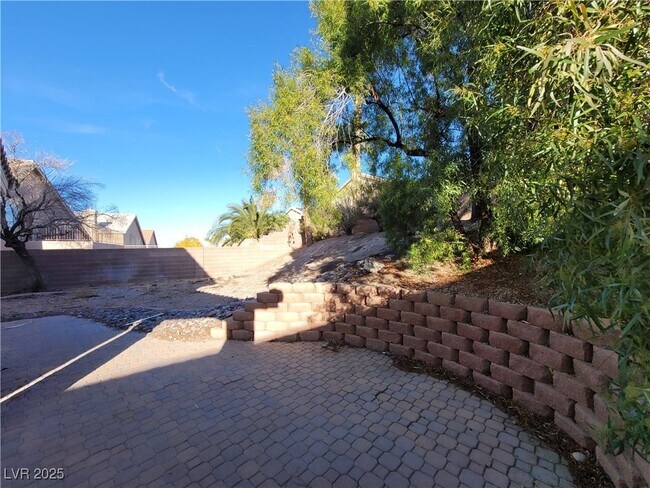 Building Photo - 278 Grand Olympia Dr