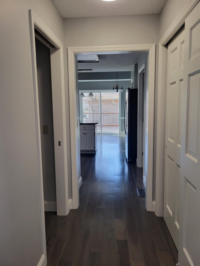 Building Photo - 116 Knollwood Ln