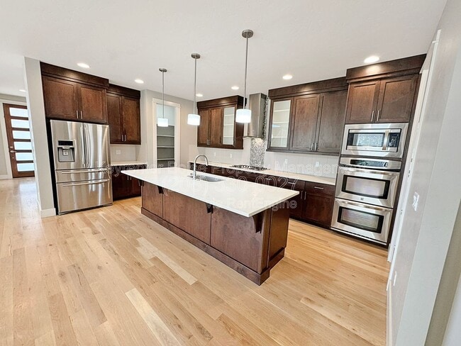 Building Photo - 2784 S Trailwood Way