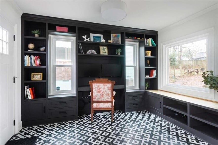 Building Photo - 467 Stovall St SE