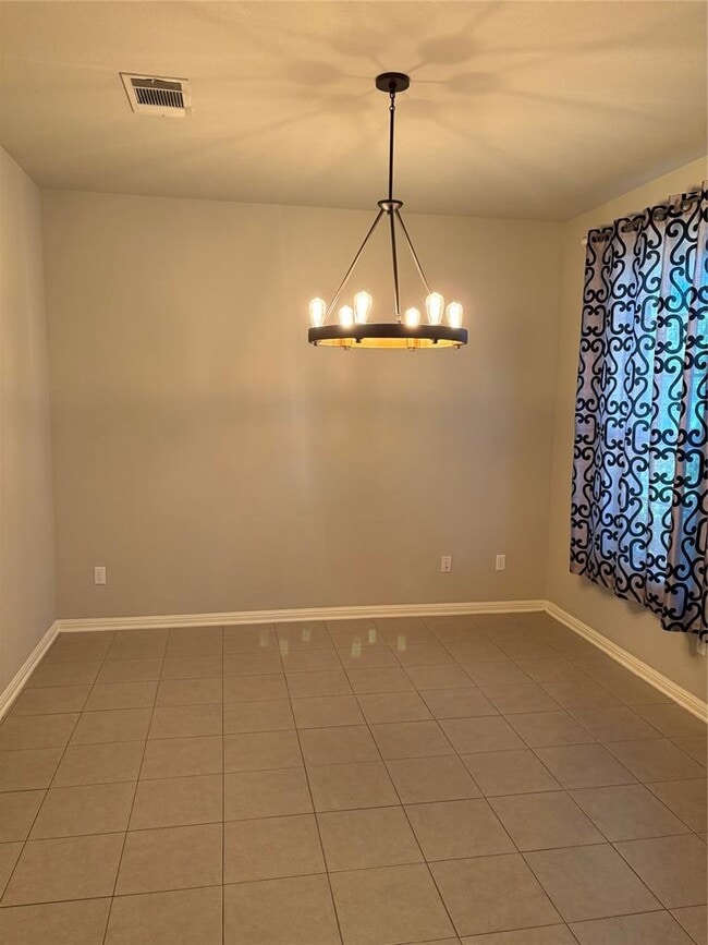 Building Photo - 104 San Matteo St