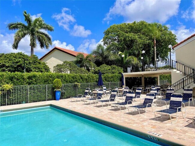 Building Photo - 10952 Roebelini Palm Ct