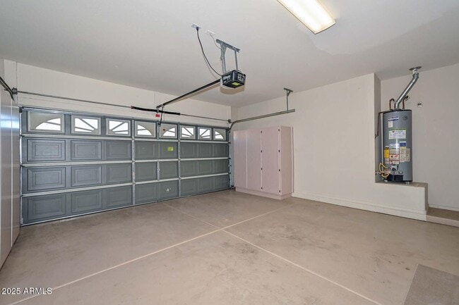 Building Photo - 26928 N 84th Ave