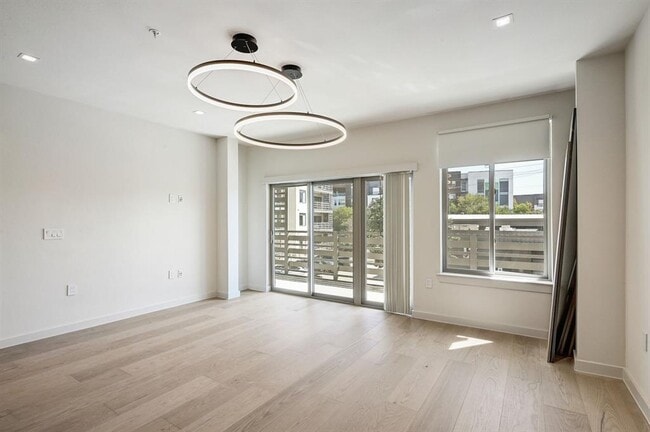 Building Photo - 3600 S Lamar Blvd
