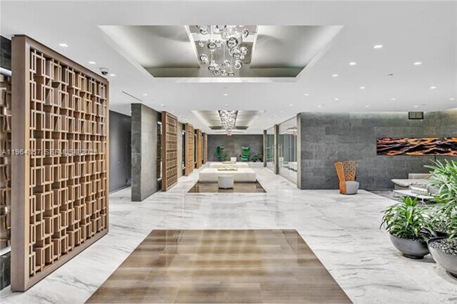 Building Photo - 400 Sunny Isles Blvd