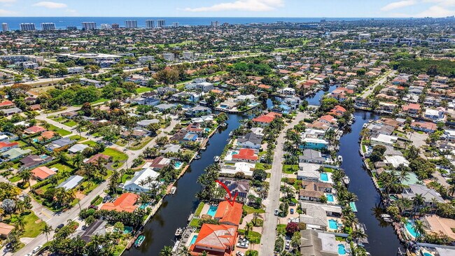 Building Photo - 1254 SW 4th Ct