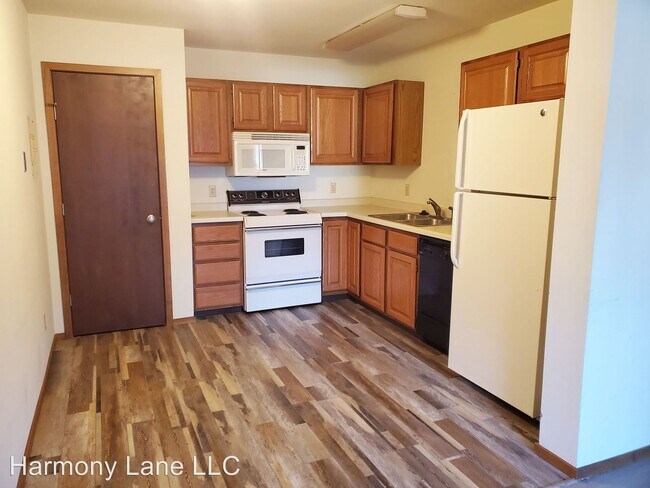 Building Photo - 3501 Harmony Ln