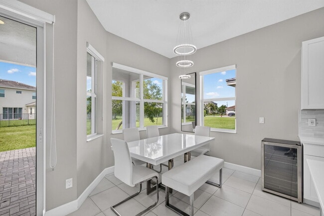 Building Photo - 16293 Melogold Dr