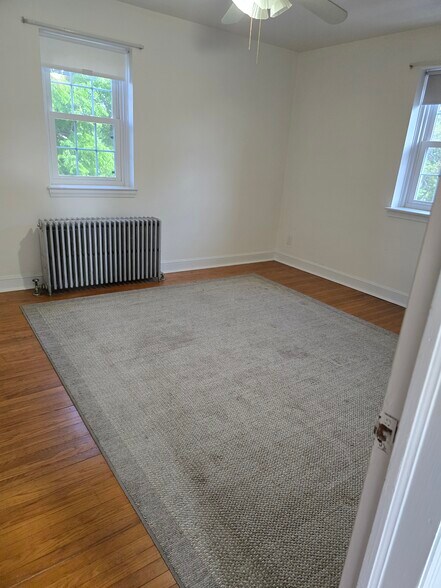 Bedroom - 125 3rd Ave