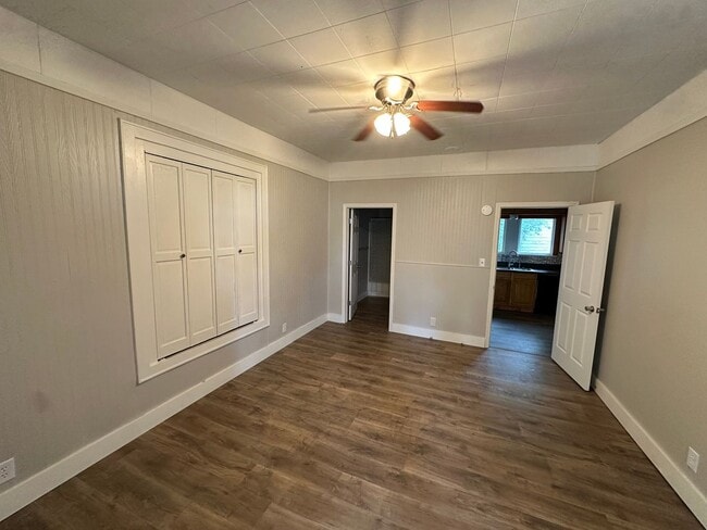 Building Photo - Welcome to your dream home in Russellville...