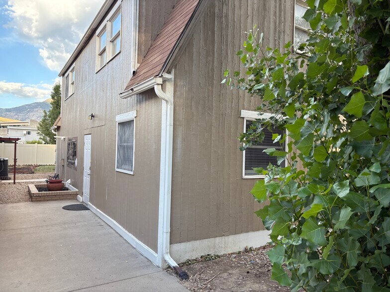 Main Out Back building - 675 W 1800 N