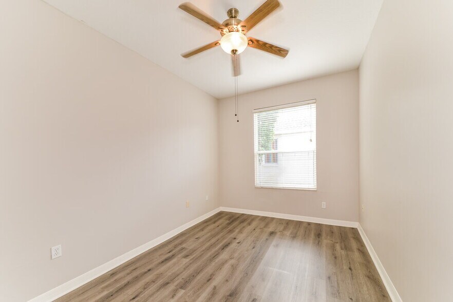 Building Photo - 12627 Rockrose Glen
