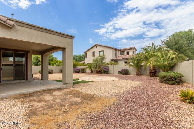 Building Photo - 4274 E Gleneagle Dr