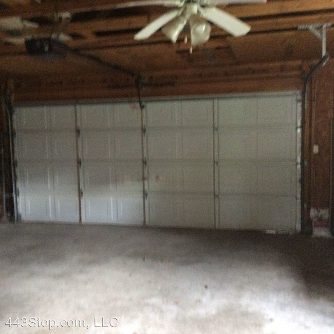 Building Photo - 3 br, 2 bath House - 5000 Shalimar Court