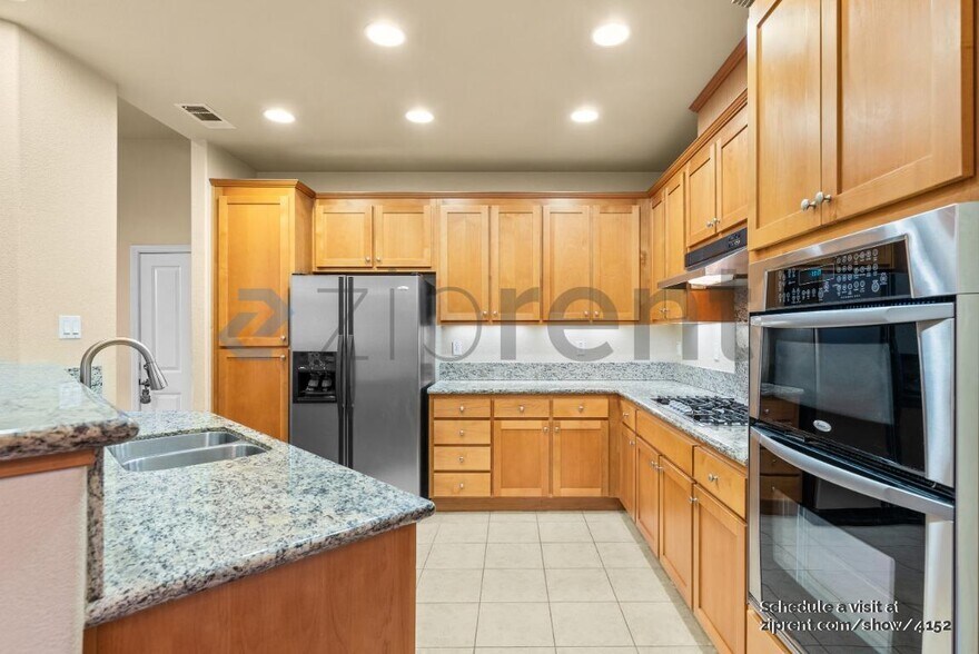 Building Photo - 457 Norwood Cir